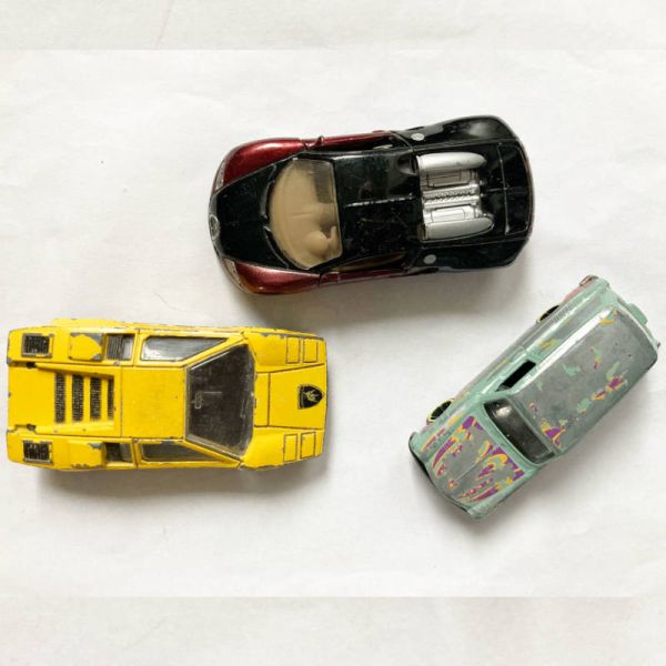 Hot Wheels | Bundle 3 Modelle: Hot Wheels, MC Toy, Siku beschädigt ohne Verpackung