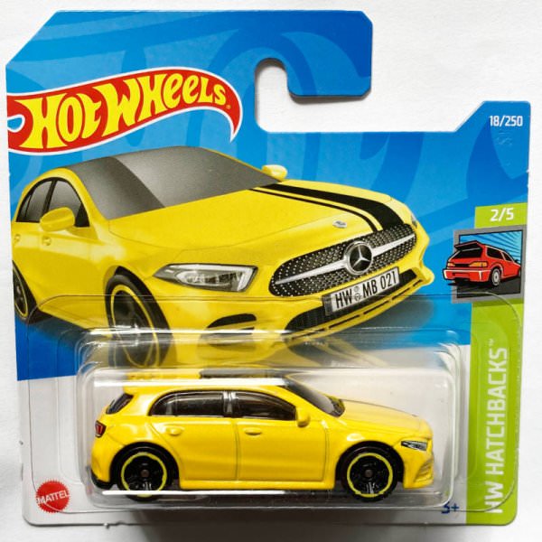Hot Wheels | ‘19 Mercedes-Benz A-Class yellow
