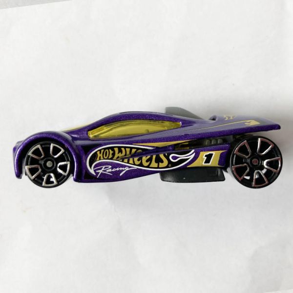 Hot Wheels | Sling Shot metallic purple without packaging
