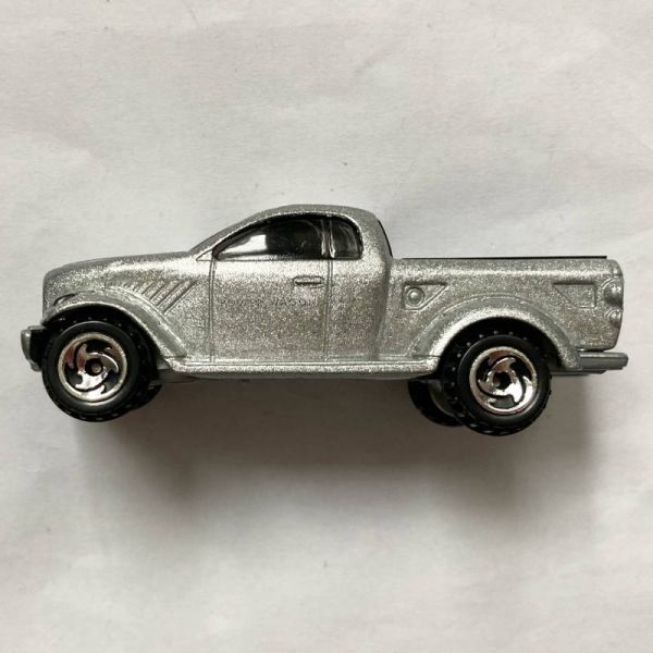 Hot Wheels | Dodge Power Wagon silber 2000 ohne Verpackung