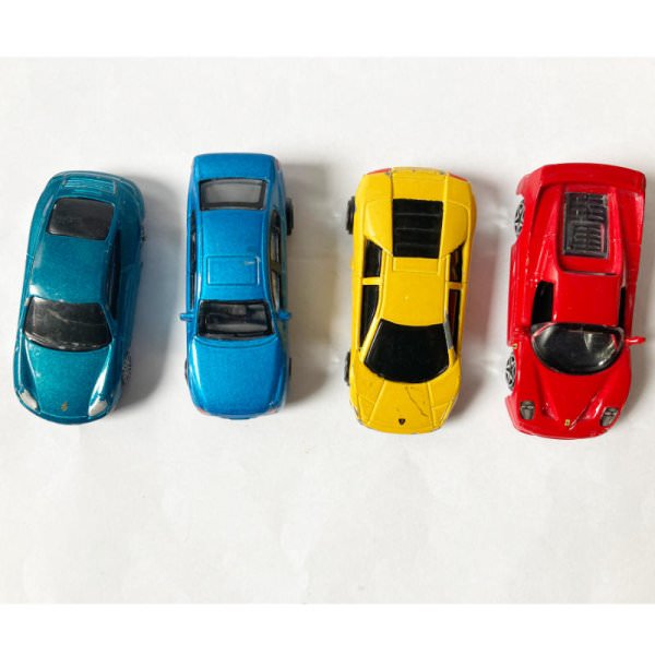 Bundle 4 sports car models without packaging