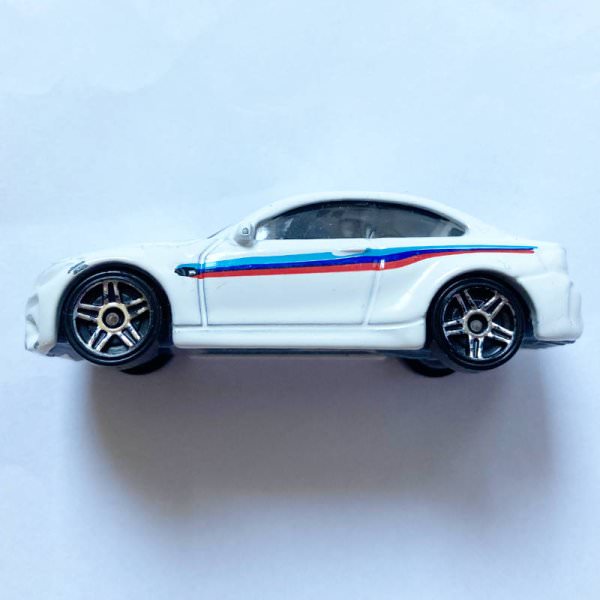 Hot Wheels | BMW M2 weiß ohne Verpackung