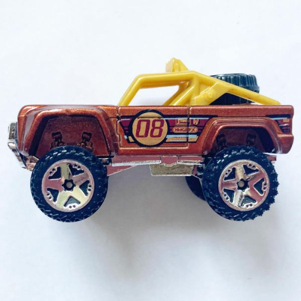 Hot Wheels | Custom Ford Bronco brown 2008 without packaging
