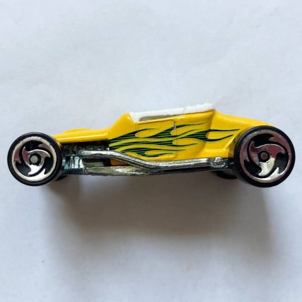 Hot Wheels | Track T yellow 2000 without packaging