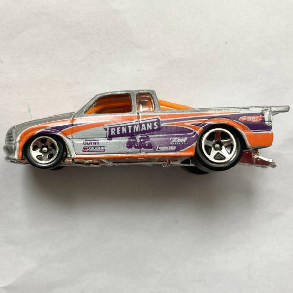 Hot Wheels | Chevy Pro Stock Truck silber 2011 ohne Verpackung