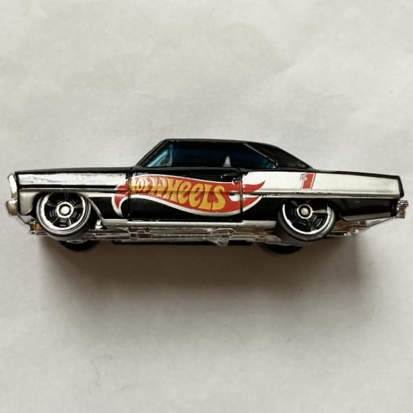Hot Wheels | '66 Chevy Nova HOT WHEELS black - loose