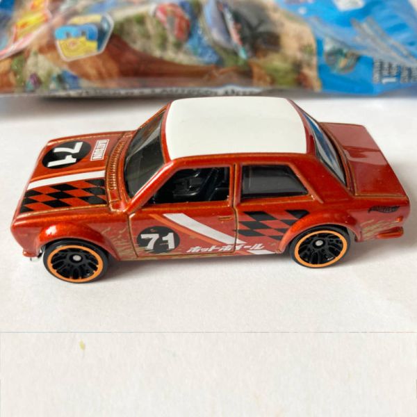 Hot Wheels | MYSTERY Models Mix 3 2023 #01 '71 Datsun 510 dunkelorange