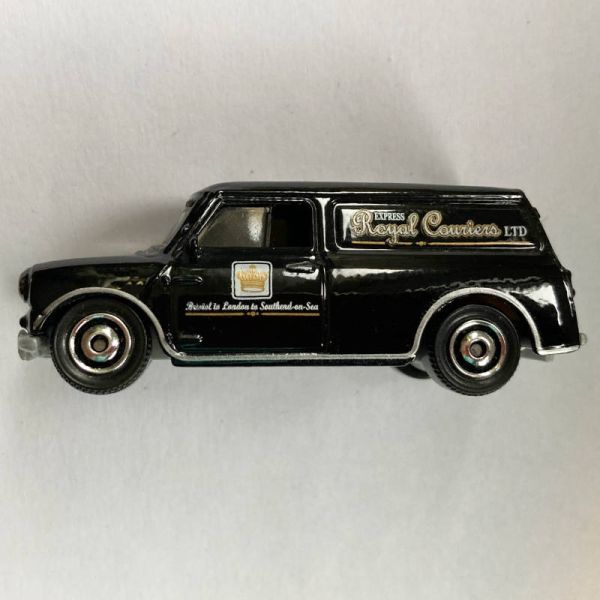 Matchbox | Austin Mini Van Royal Couriers without packaging